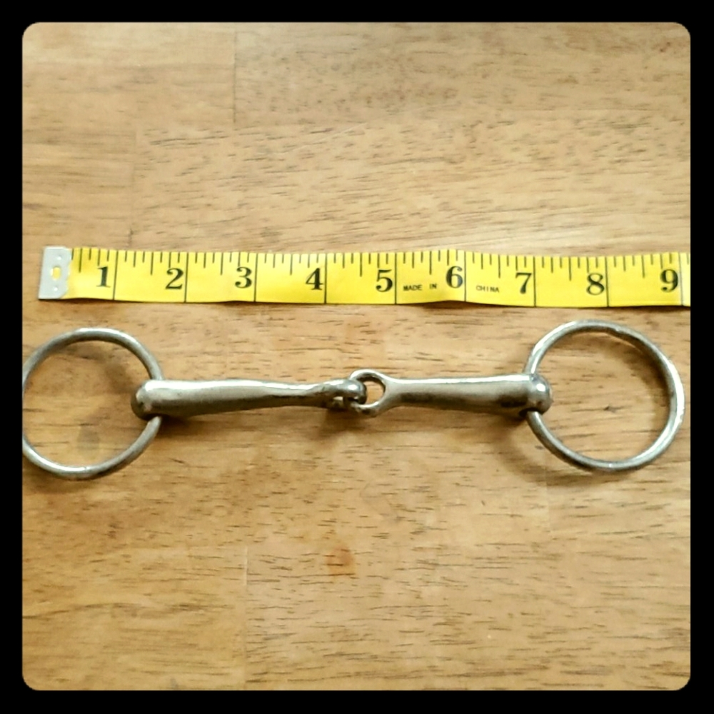 Loose ring snaffle